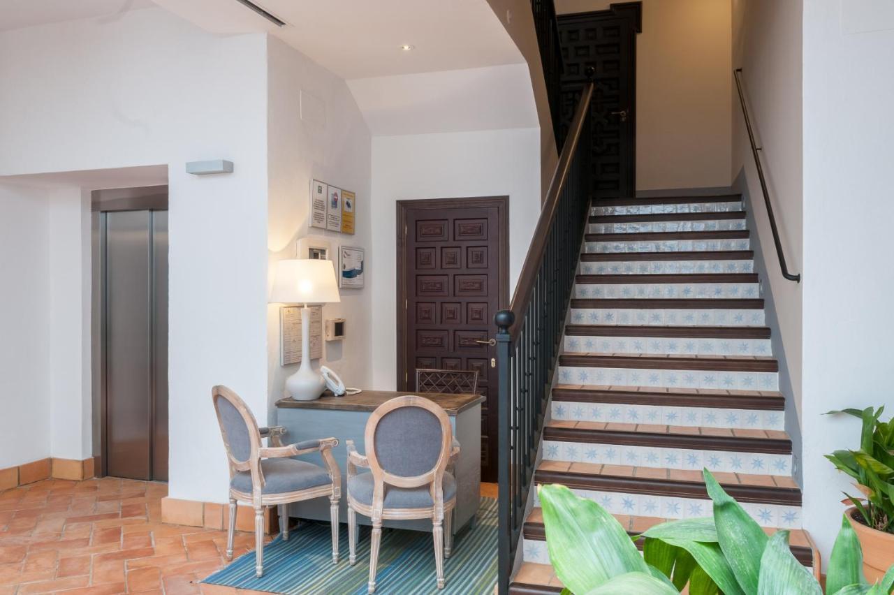 Suites Murillo Catedral Sewilla Zewnętrze zdjęcie
